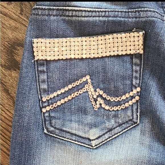 A7 Blue Jeans with Swarovski Crystals - Picture 5 of 8